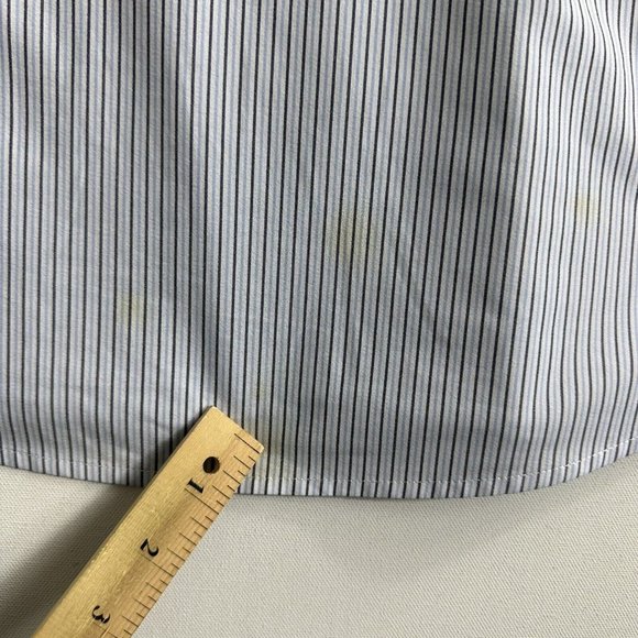 Mizzen + Main Shirt Men's Medium Trim Button Up Trim Fit Blue White Stripes LS - Picture 9 of 9